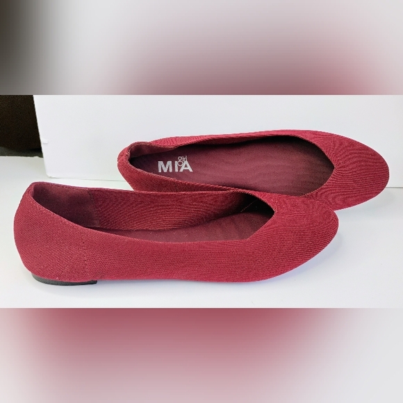 MIA Girl Slip On Flat Shoes Allie Women's Sz 7.5 Textile Burgundy Ballet - Picture 14 of 14